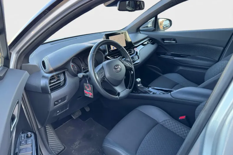 Toyota C-HR din 2023 cu 90.400 km - oferta TOY164747 - foto 6