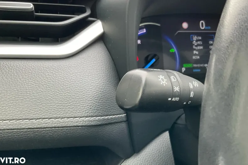 Toyota RAV4 din 2021 cu 136.663 km - oferta TOY164757 - foto 23