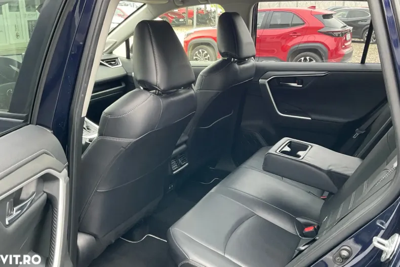 Toyota RAV4 din 2021 cu 136.663 km - oferta TOY164757 - foto 38