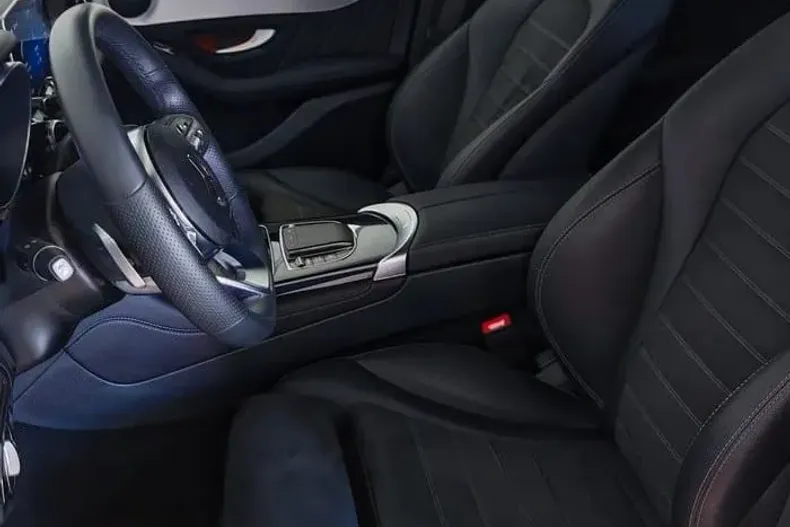 Mercedes-Benz GLC din 2022 cu 102.238 km - oferta MER164759 - foto 8