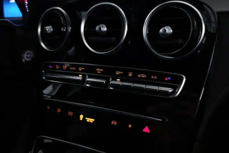 Mercedes-Benz GLC din 2022 cu 102.238 km - oferta MER164759 - foto 16