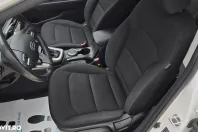 Hyundai Elantra din 2020 cu 84.969 km - oferta HYU164770 - foto 12