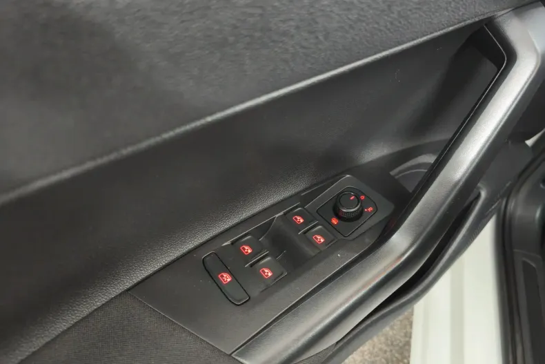 Volkswagen Polo din 2021 cu 85.000 km - oferta VOL164771 - foto 14