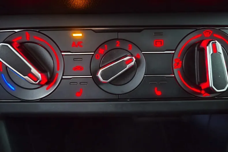 Volkswagen Polo din 2021 cu 85.000 km - oferta VOL164771 - foto 18