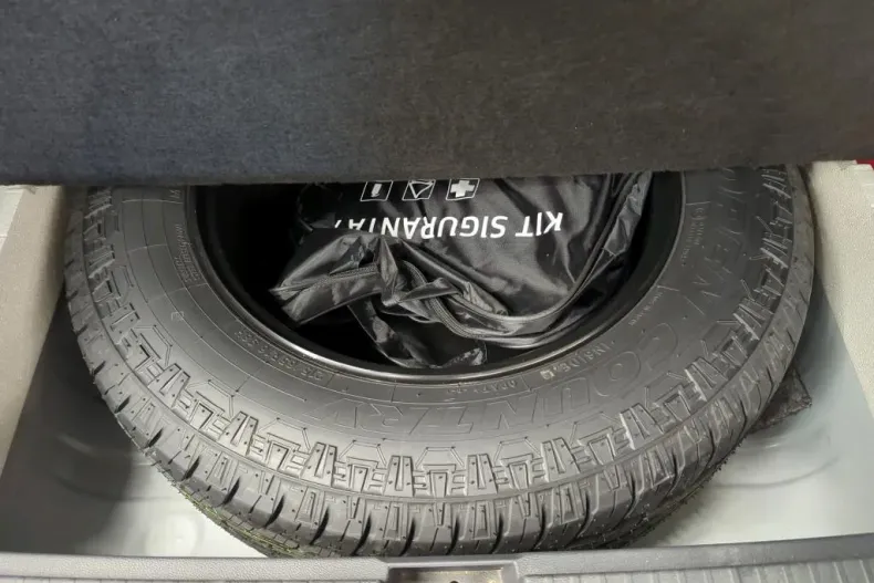 Dacia Duster din 2023 cu 90.000 km - oferta DAC164772 - foto 5