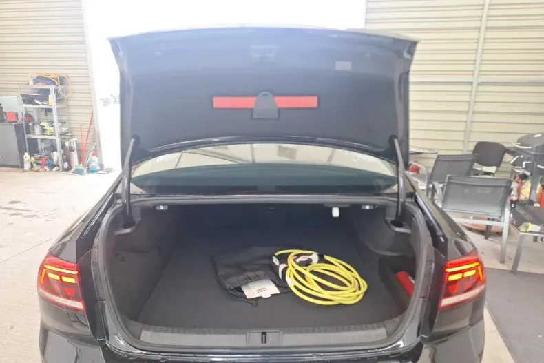 Volkswagen Passat din 2020 cu 100.000 km - oferta VOL164773 - foto 7