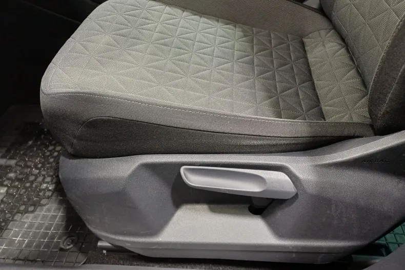 Volkswagen Tiguan din 2023 cu 98.806 km - oferta VOL164776 - foto 9