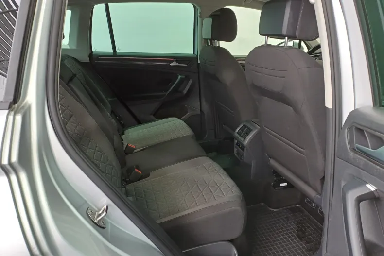 Volkswagen Tiguan din 2023 cu 98.806 km - oferta VOL164776 - foto 31