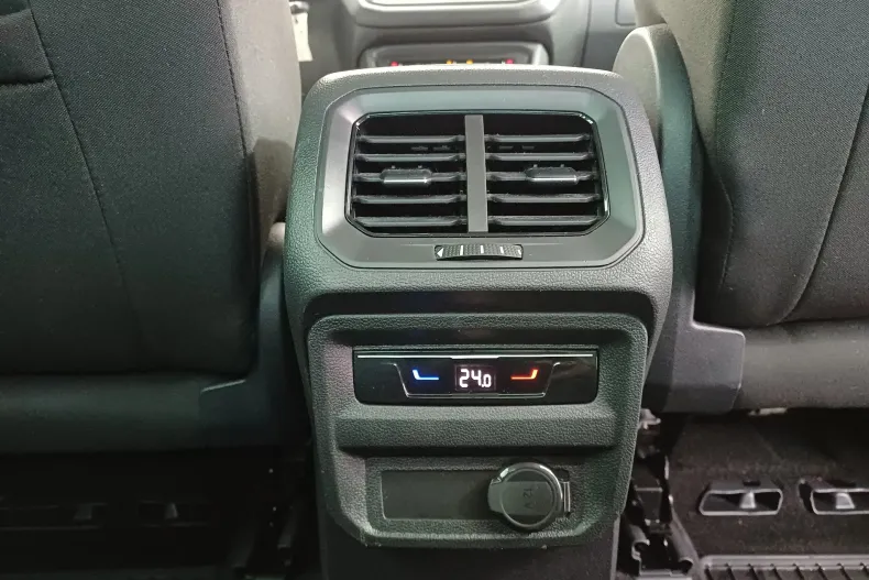 Volkswagen Tiguan din 2023 cu 98.806 km - oferta VOL164776 - foto 33