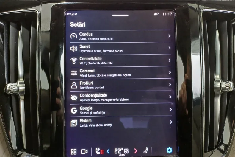 Volvo XC60 din 2022 cu 59.679 km - oferta VOL164777 - foto 14