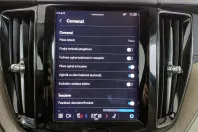 Volvo XC60 din 2022 cu 59.679 km - oferta VOL164777 - foto 21