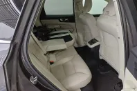 Volvo XC60 din 2022 cu 59.679 km - oferta VOL164777 - foto 29