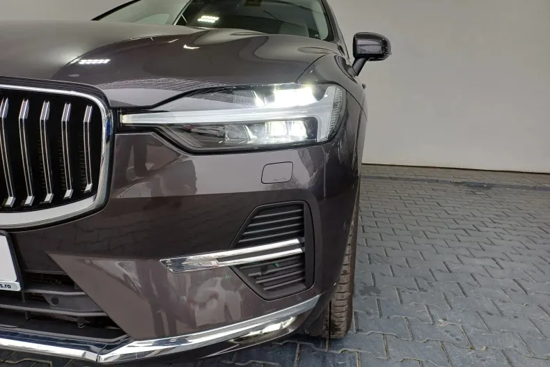 Volvo XC60 din 2022 cu 59.679 km - oferta VOL164777 - foto 35