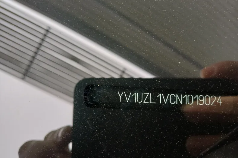 Volvo XC60 din 2022 cu 59.679 km - oferta VOL164777 - foto 37