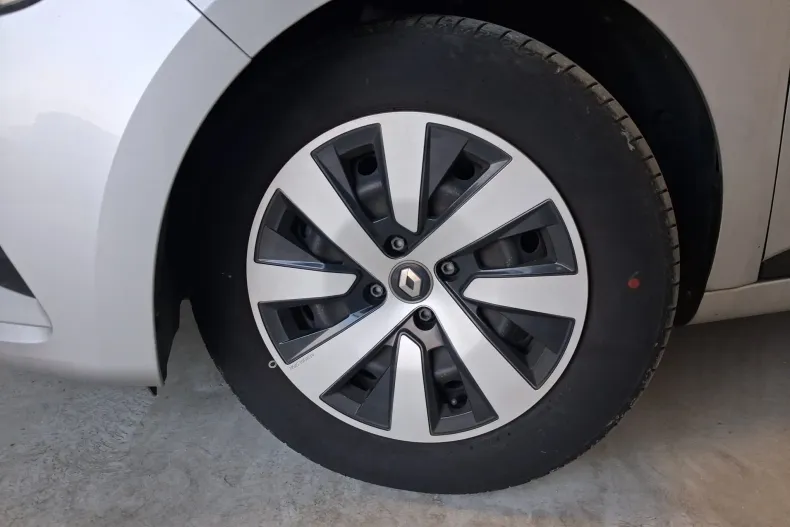 Renault Clio din 2022 cu 37.675 km - oferta REN164779 - foto 4