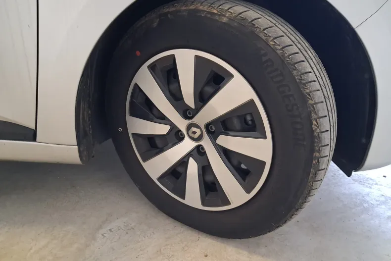 Renault Clio din 2022 cu 37.675 km - oferta REN164779 - foto 31