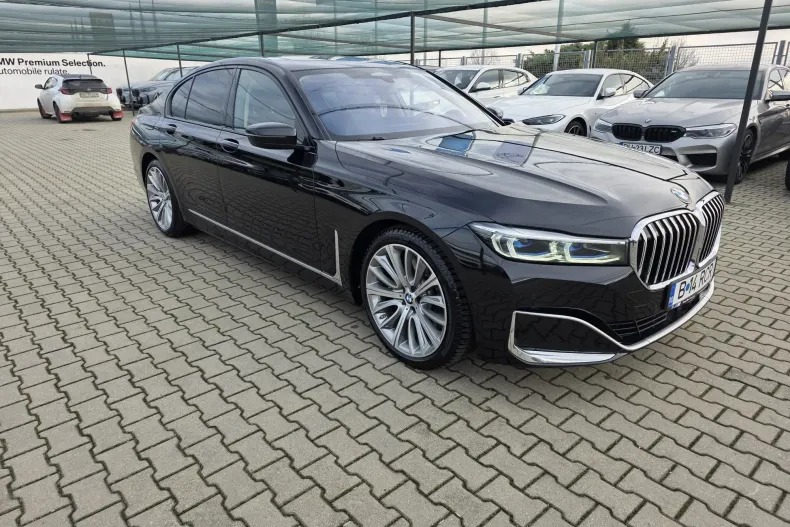 BMW Seria 7 din 2022 cu 80.247 km - oferta BMW164785 - foto 7