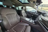 BMW Seria 7 din 2022 cu 80.247 km - oferta BMW164785 - foto 11