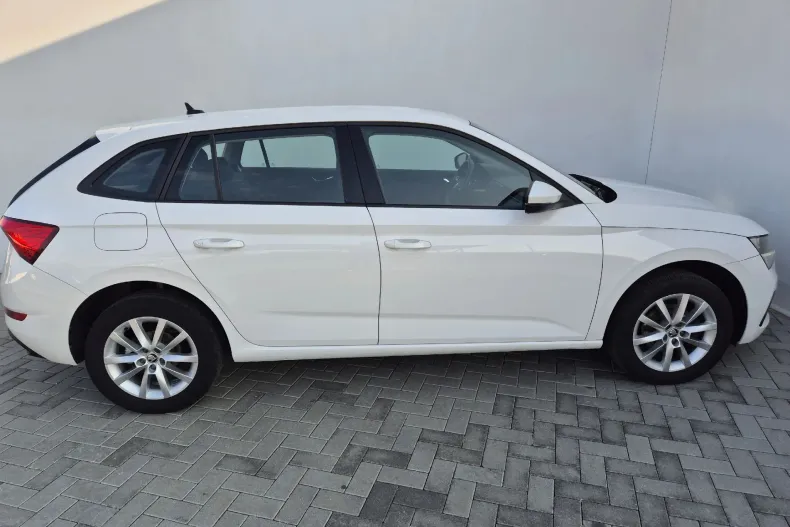 Skoda Scala din 2022 cu 144.249 km - oferta SKO164799 - foto 6