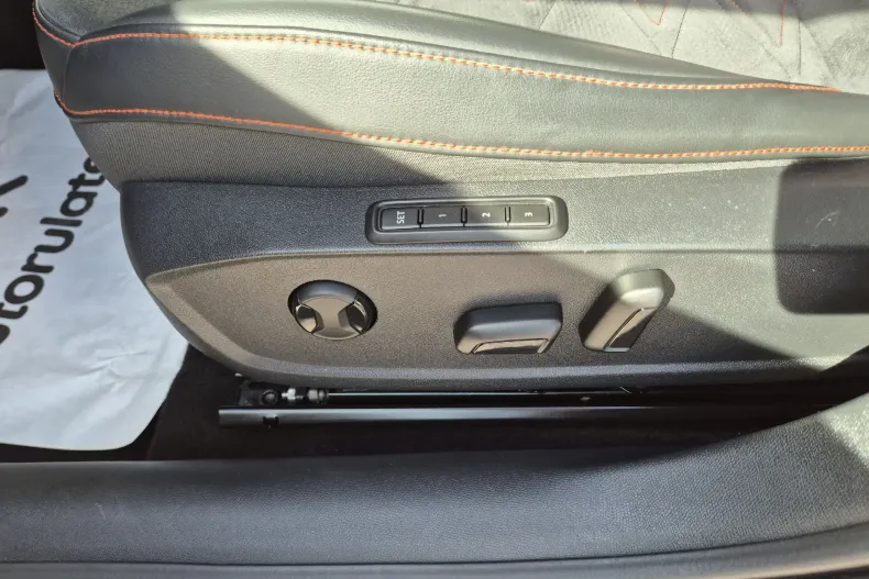 Seat Leon din 2021 cu 68.143 km - oferta SEA164800 - foto 11