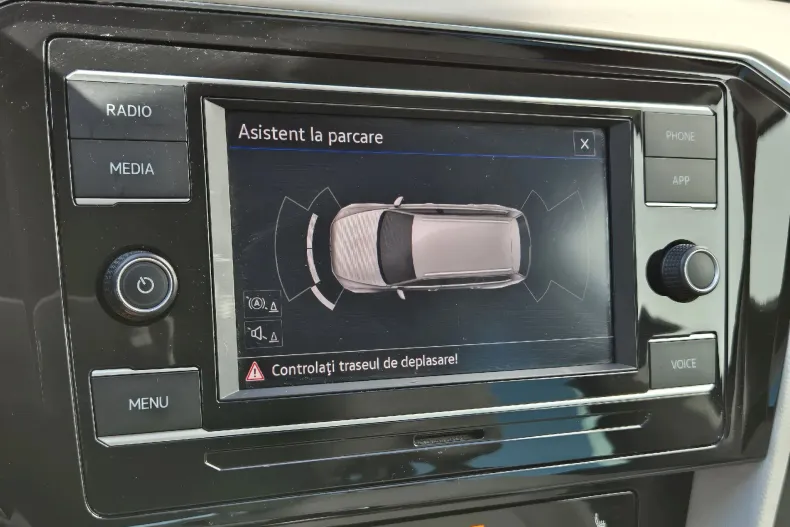 Volkswagen Passat din 2021 cu 143.367 km - oferta VOL164810 - foto 25