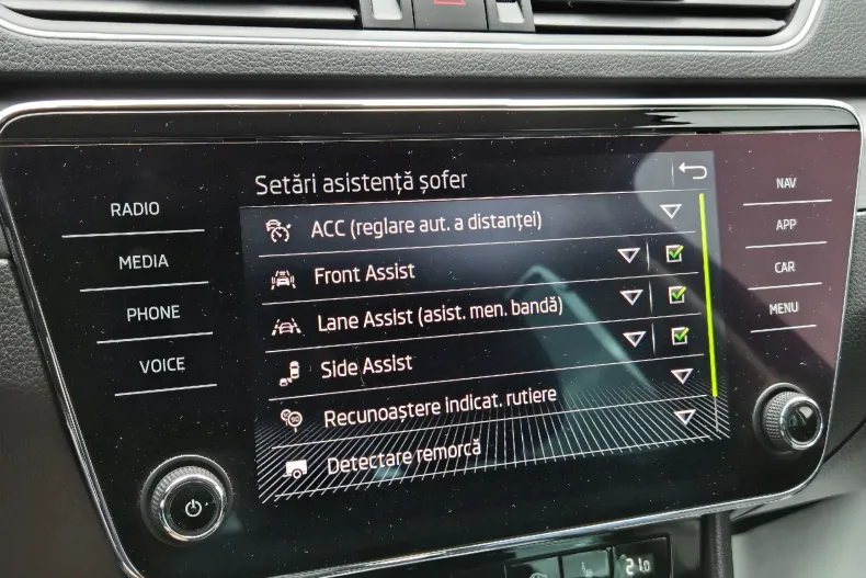 Skoda Superb din 2022 cu 156.107 km - oferta SKO164814 - foto 22