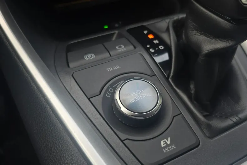 Toyota RAV4 din 2021 cu 113.791 km - oferta TOY164823 - foto 21