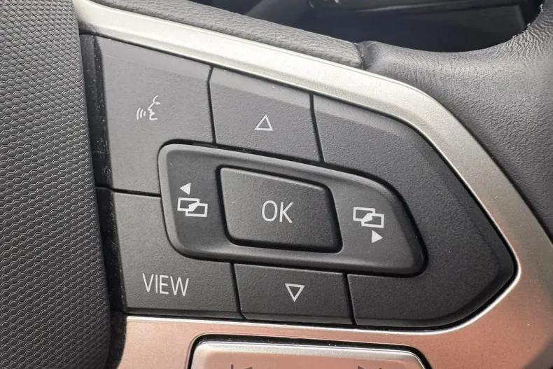 Volkswagen T-Roc din 2022 cu 45.880 km - oferta VOL164825 - foto 20