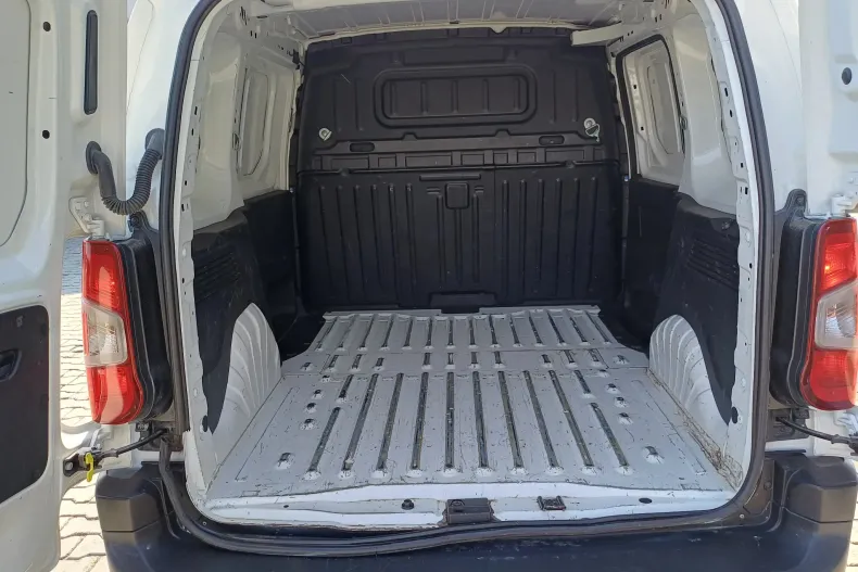 Toyota Proace din 2020 cu 87.016 km - oferta TOY164826 - foto 7