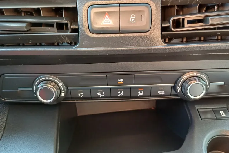 Toyota Proace din 2020 cu 87.016 km - oferta TOY164826 - foto 11