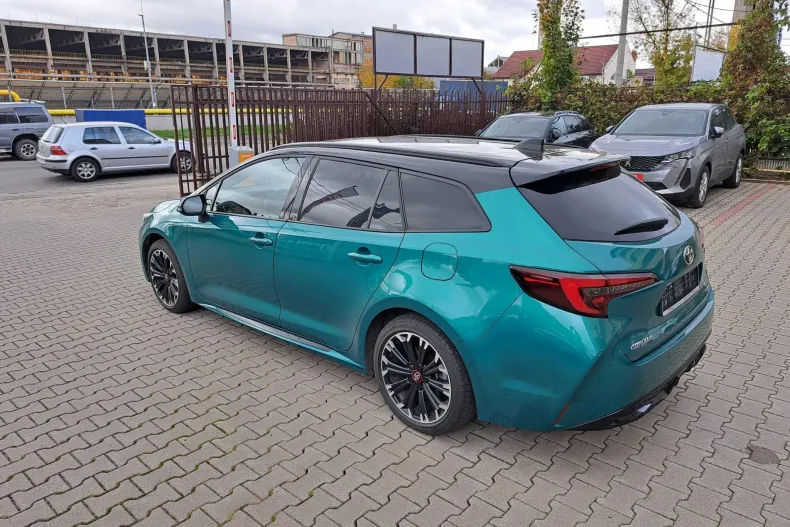 Toyota Corolla din 2024 cu 16.500 km - oferta TOY164832 - foto 3