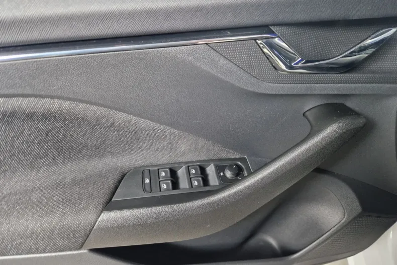 Skoda Scala din 2020 cu 105.009 km - oferta SKO164837 - foto 10