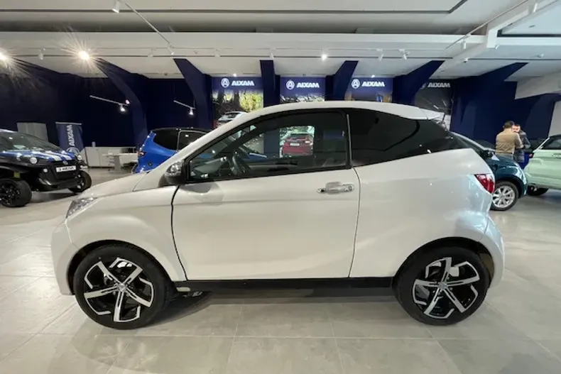 Aixam Coupé din 2022 cu 15.983 km - oferta AIX164841 - foto 4