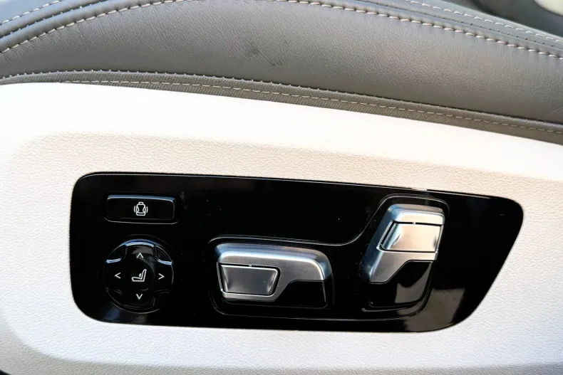 BMW X7 din 2025 cu 11.500 km - oferta BMW164843 - foto 15