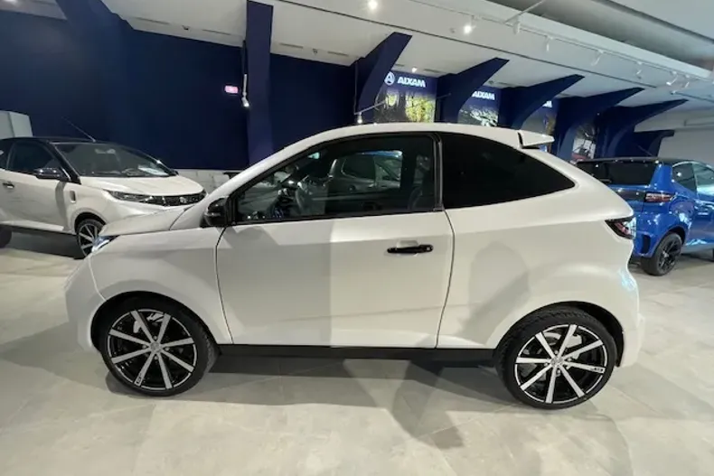 Aixam Coupé din 2020 cu 5.879 km - oferta AIX164844 - foto 4