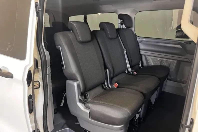 Volkswagen Caravelle din 2025 cu 10 km - oferta VOL164845 - foto 6