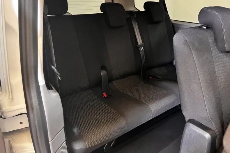 Volkswagen Caravelle din 2025 cu 10 km - oferta VOL164845 - foto 7