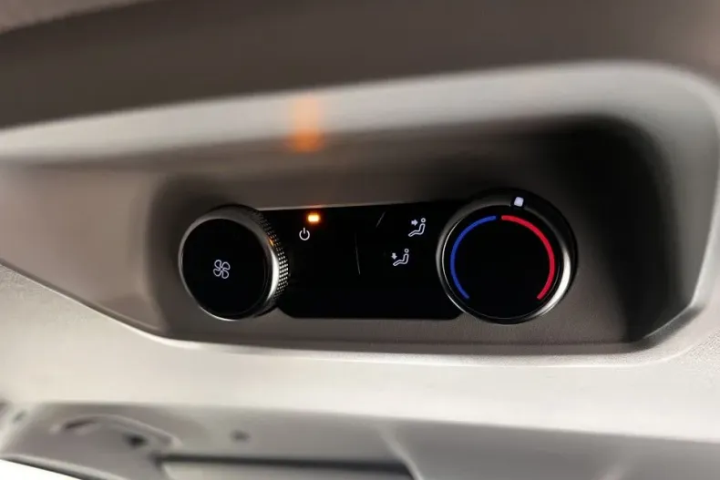 Volkswagen Caravelle din 2025 cu 10 km - oferta VOL164845 - foto 13