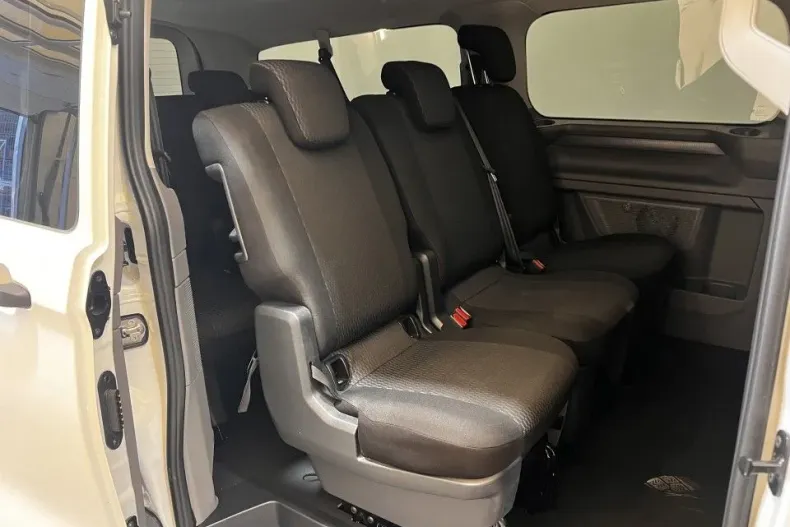 Volkswagen Caravelle din 2025 cu 10 km - oferta VOL164845 - foto 14