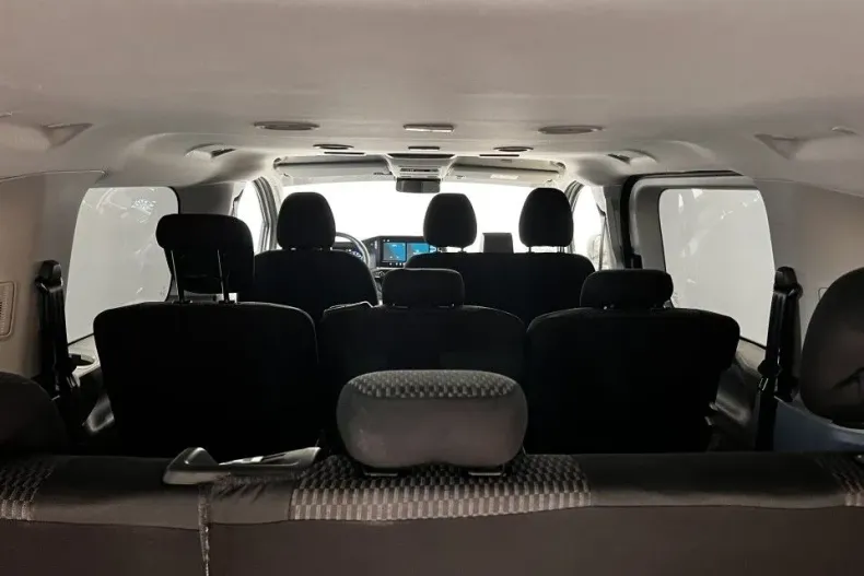 Volkswagen Caravelle din 2025 cu 10 km - oferta VOL164845 - foto 28