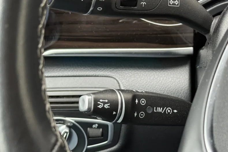 Mercedes-Benz V din 2020 cu 109.800 km - oferta MER164847 - foto 6