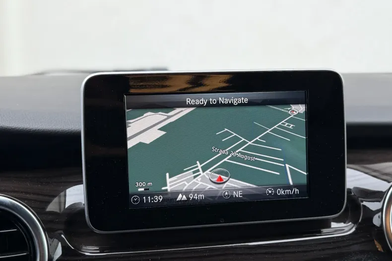 Mercedes-Benz V din 2020 cu 109.800 km - oferta MER164847 - foto 19