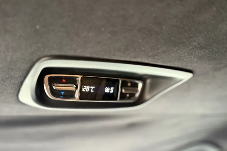 Mercedes-Benz V din 2020 cu 109.800 km - oferta MER164847 - foto 22