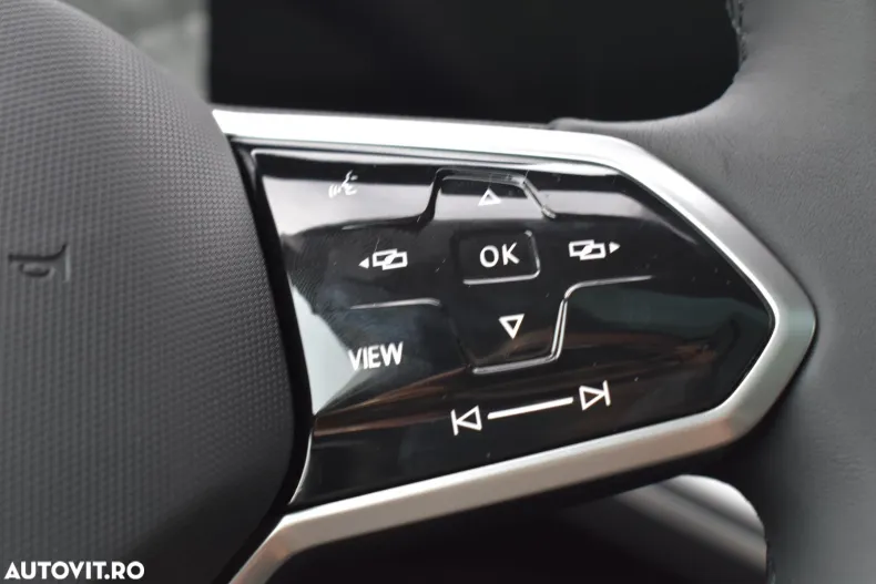 Volkswagen Touareg din 2023 cu 61.171 km - oferta VOL164848 - foto 32