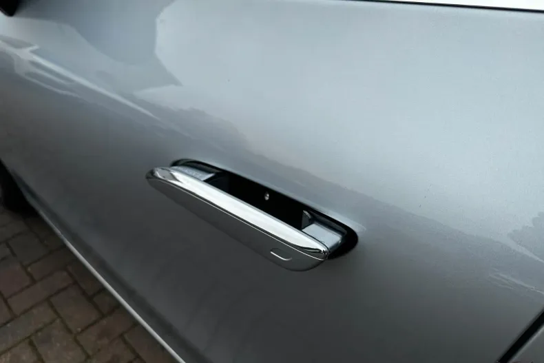 Mercedes-Benz EQS din 2022 cu 18.000 km - oferta MER164858 - foto 31