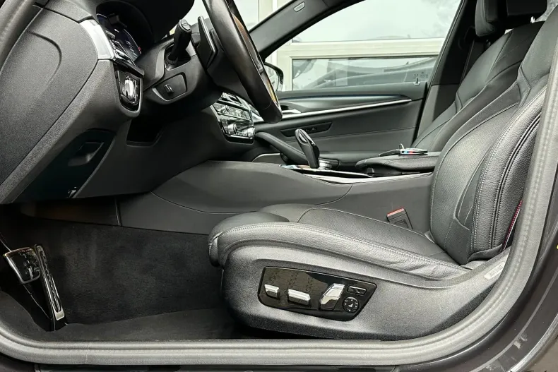 BMW Seria 5 din 2022 cu 120.631 km - oferta BMW164860 - foto 9