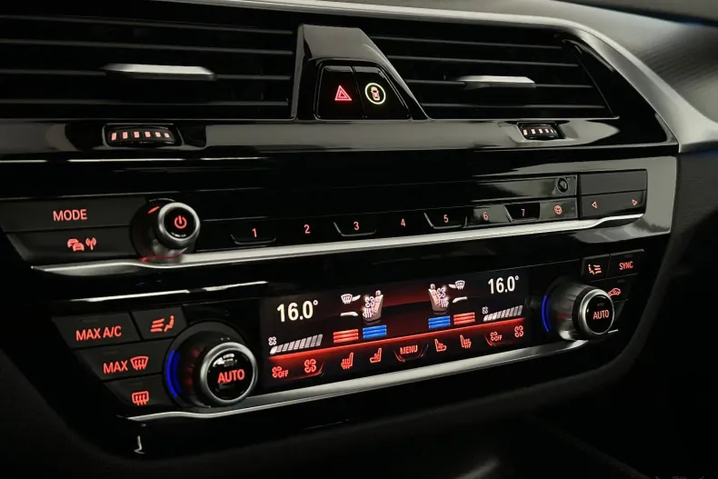 BMW Seria 5 din 2022 cu 120.631 km - oferta BMW164860 - foto 12