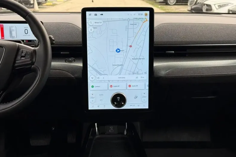 Ford Mustang Mach-E din 2023 cu 41.500 km - oferta FOR164867 - foto 15