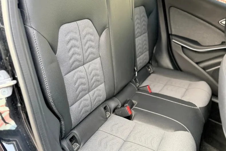 Mercedes-Benz GLA din 2019 cu 102.000 km - oferta MER164874 - foto 16