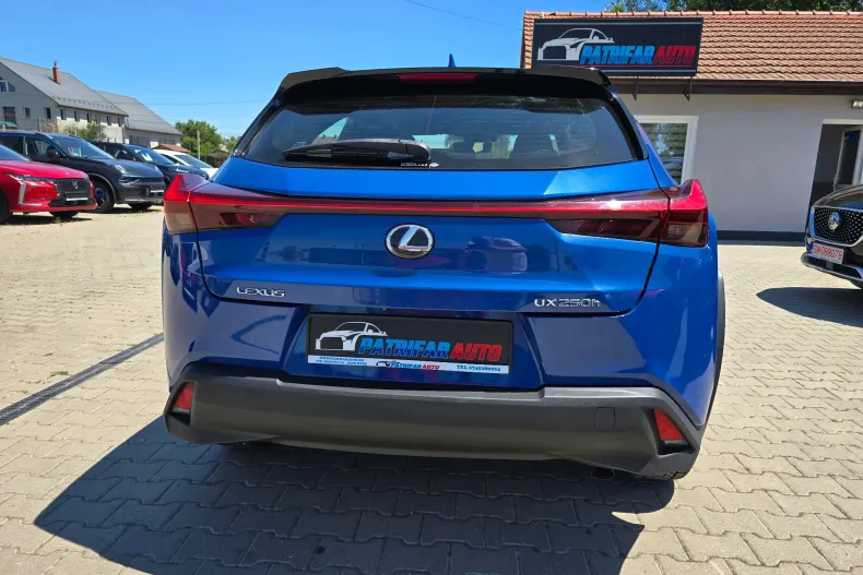 Lexus UX din 2021 cu 169.000 km - oferta LEX164877 - foto 4